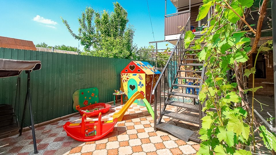 Гостевой дом Южный Дворик (Guest house South Courtyard)