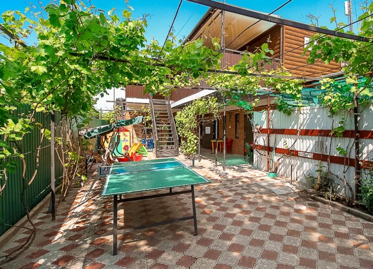 Гостевой дом Южный Дворик (Guest house South Courtyard)