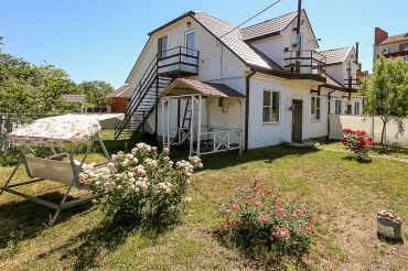 Коттедж ул.Центральная (Cottage on Tsentralnaya street)